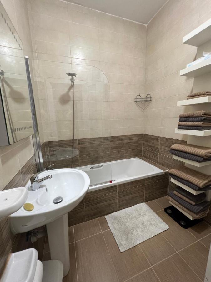 St Julians Smart 2 Bedroom Apartment San Ġiljan Exterior foto
